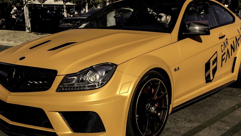 Mercedes Benz C63 AMG Coupe 