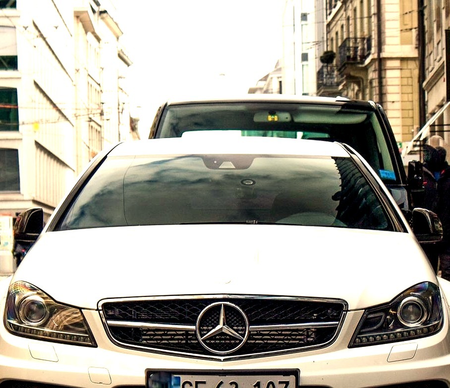 Mercedes-Benz C 63 AMG Black Series (Instagram @cars.ch)